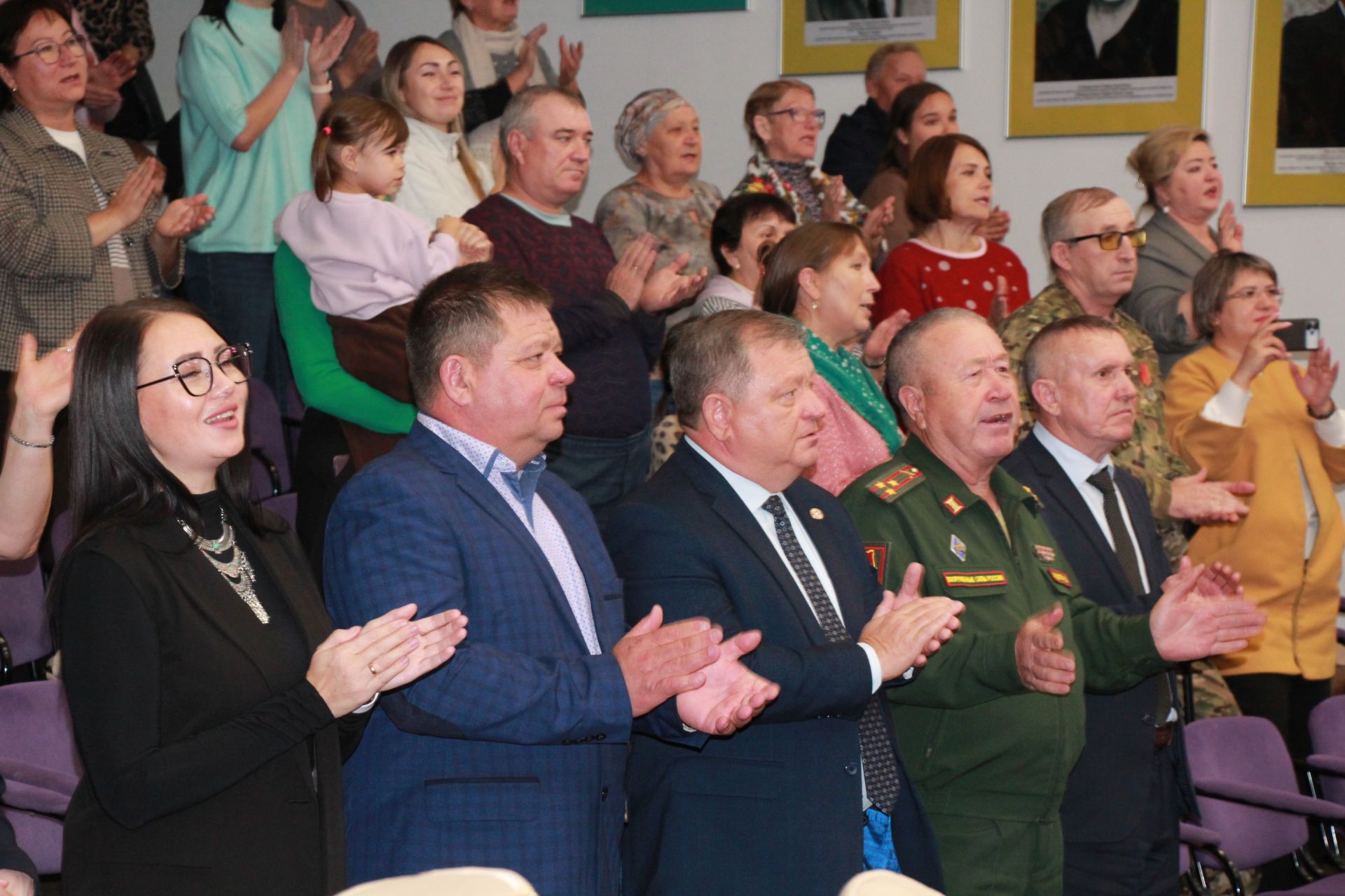 В Нурлате открыли новый цикл благотворительных концертов в поддержку бойцов