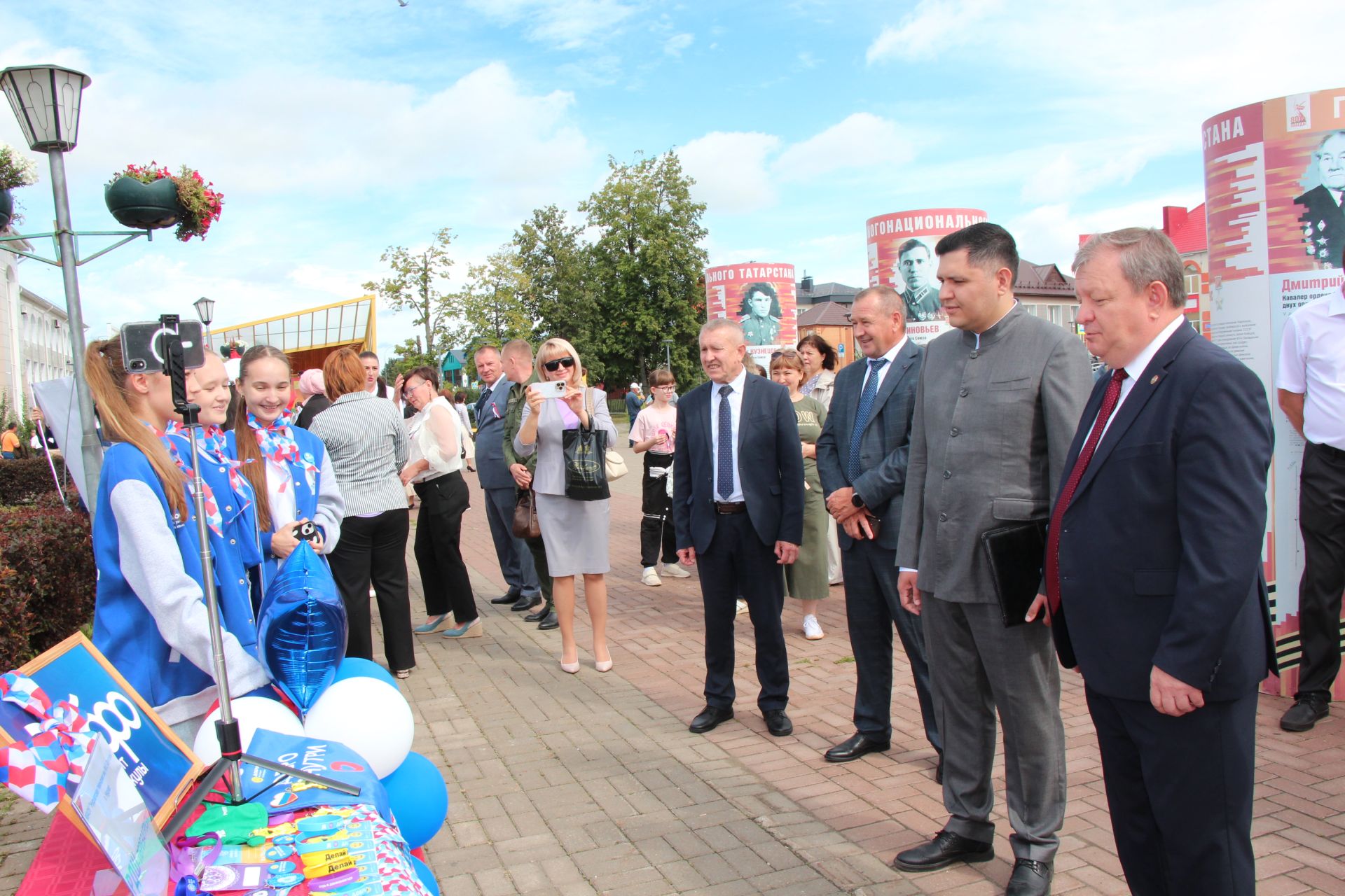 Августовская конференция в Нурлатском районе началась с большой выставки
