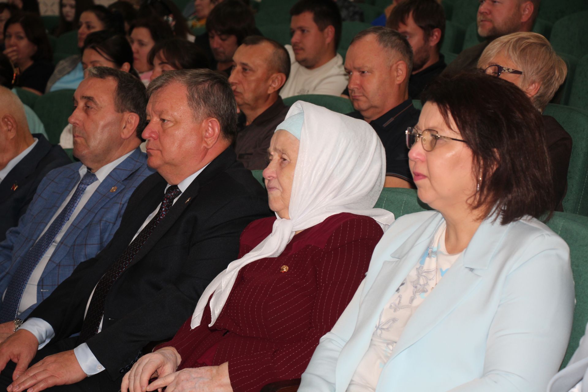 В Нурлате почтили память государственного деятеля России Алмаза Ахметшина