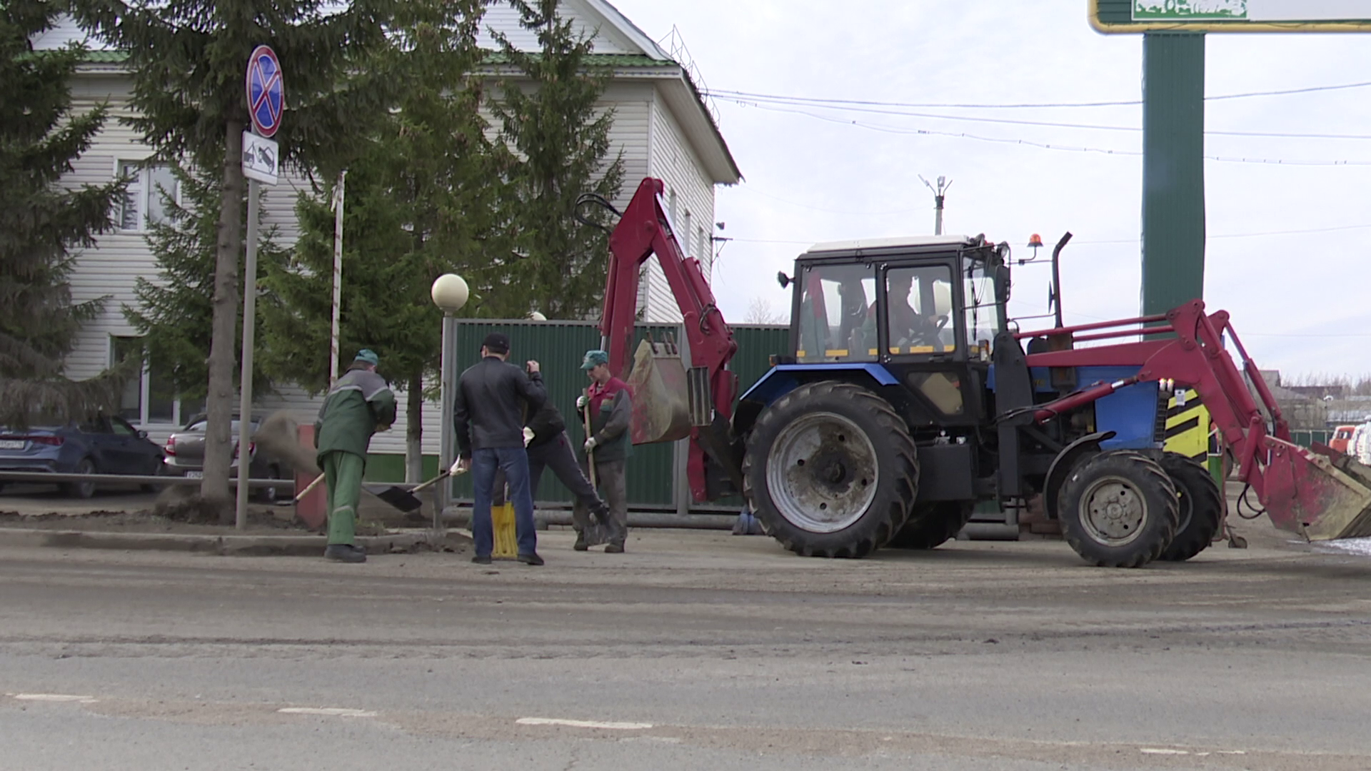 В Нурлате стартовал санитарно-экологический двухмесячник.