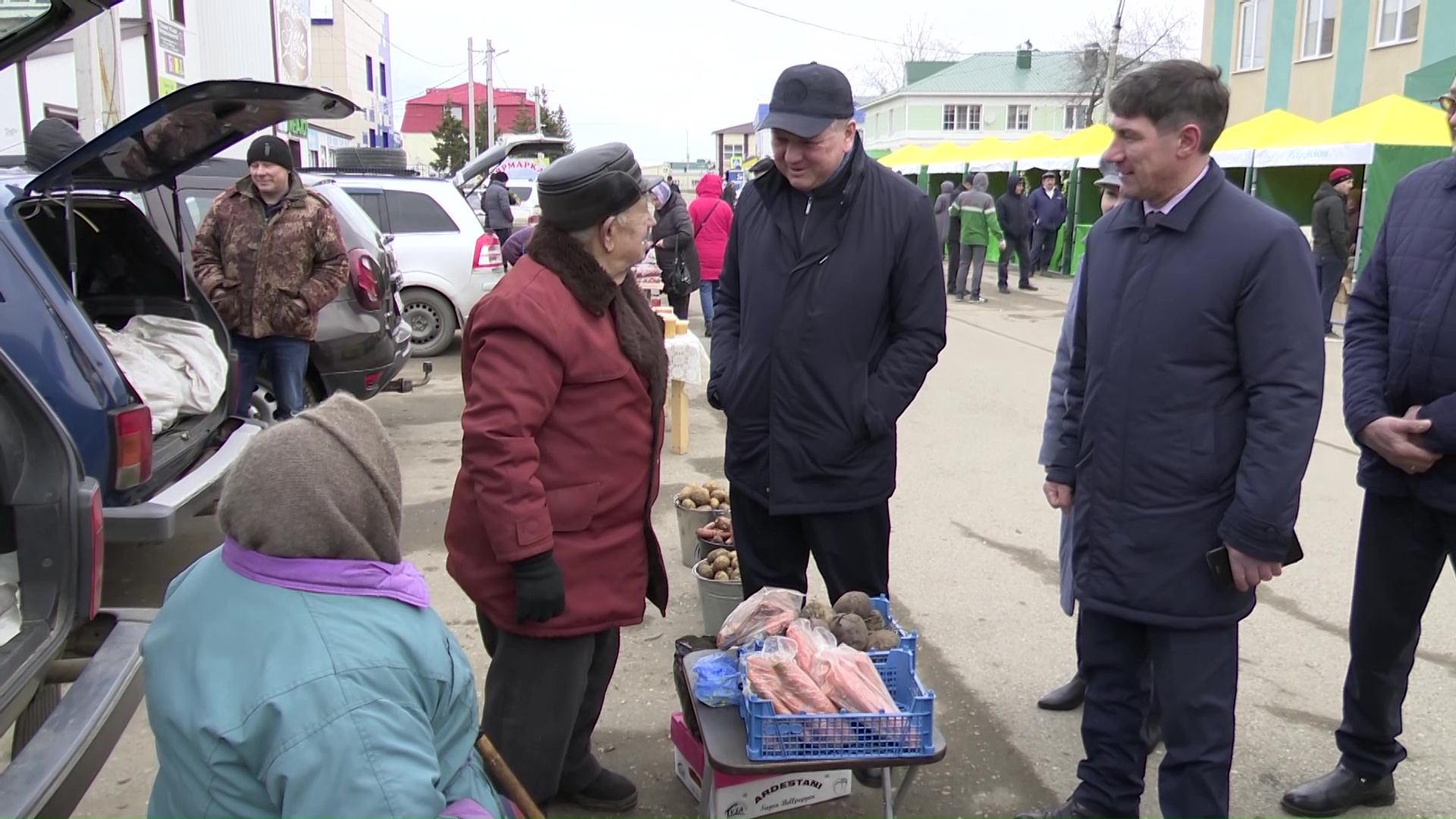 В Нурлате прошла первая весенняя сельскохозяйственная ярмарка