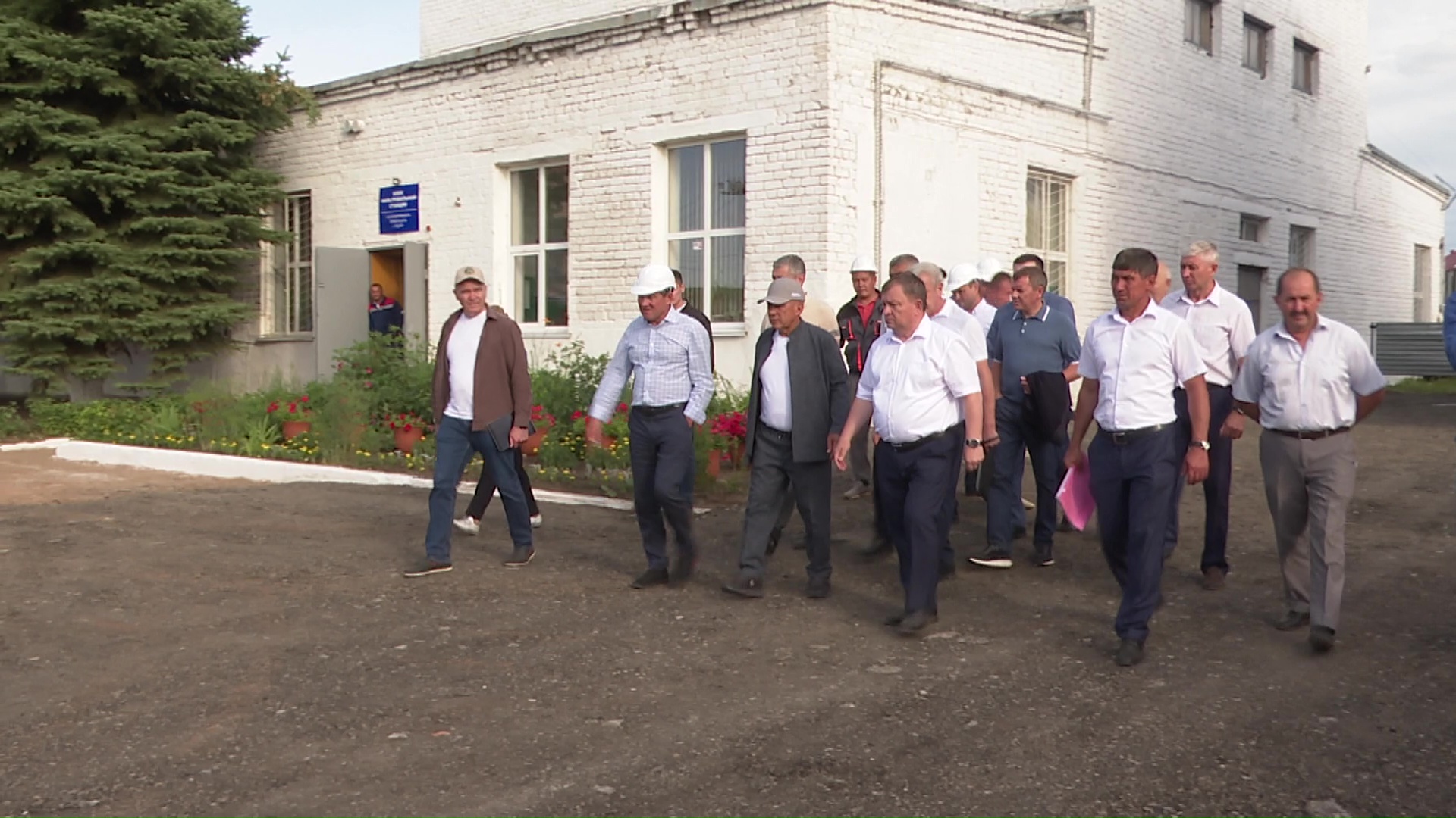 Рустам Минниханов посетил станцию водоподготовки в г. Нурлат