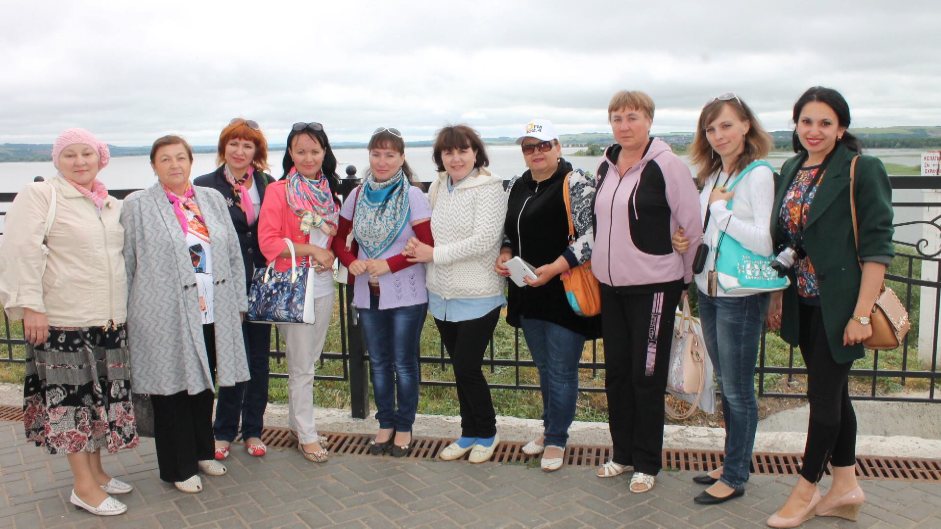 Фатима Сахипгараева передает коллегам из Нурлат ТВ привет из солнечной Турции