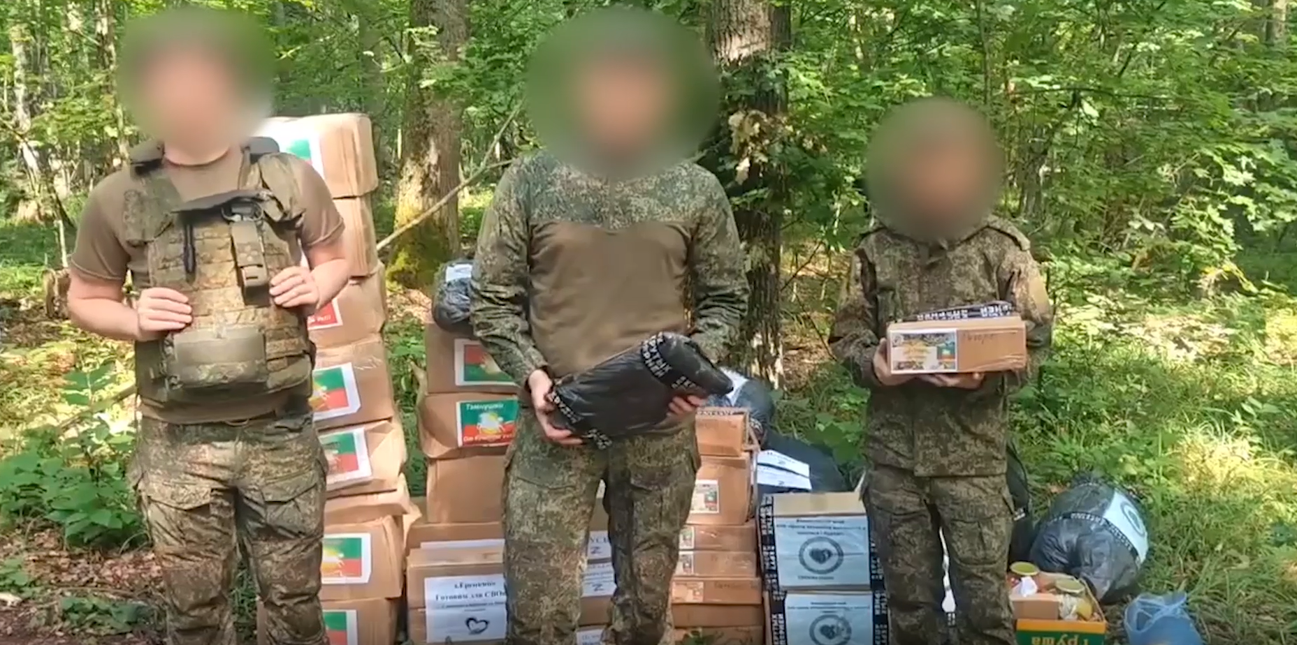 Отец приехал к сыну на передовую: глава поселения доставил автомобиль бойцу СВО