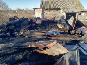 В ночь с субботы на воскресенье в Новом Альметьеве случился пожар
