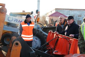 Техника УК «ЖКХ» Нурлатского района готова к зиме
