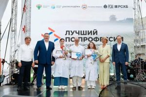 Фельдшер из Татарстана одержала победу на всероссийском конкурсе