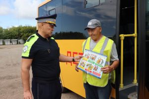 В Нурлатском районе завершилась проверка школьных автобусов перед новым учебным годом
