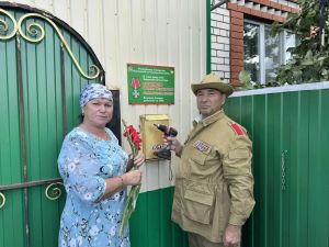 На домах в Нижнем Нурлате появились таблички героям СВО