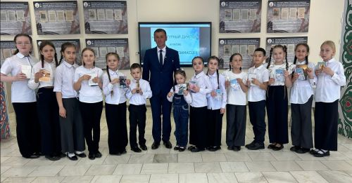 Литературный вечер с поэтом Александром Арзамасцевым