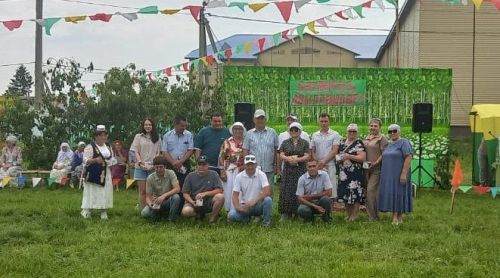 Яркий День села в Бикулово: парад тракторов, юбиляры и веселье