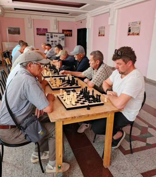 В Нурлате прошли шахматно-шашечные турниры, посвященные Дню России