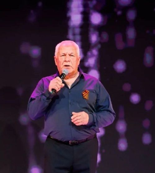 Юрий Иванов выступил на гала-концерте республиканского фестиваля «Балкыш» в «Пирамиде»
