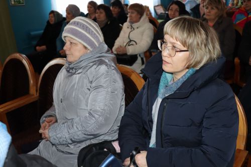 Жители села Андреевка на сходе граждан обсудили актуальные вопросы