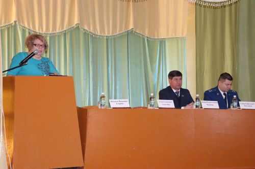 Жители села Андреевка на сходе граждан обсудили актуальные вопросы