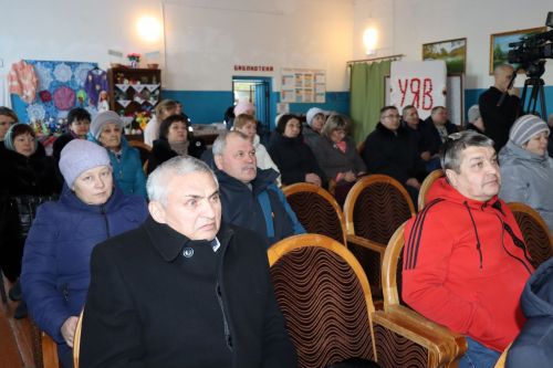 Жители села Андреевка на сходе граждан обсудили актуальные вопросы