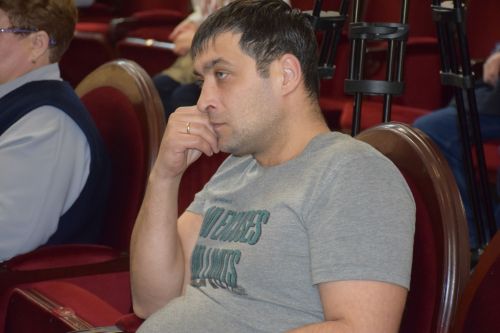 В Нурлате Алмаз Ахметшин провел традиционную встречу с горожанами