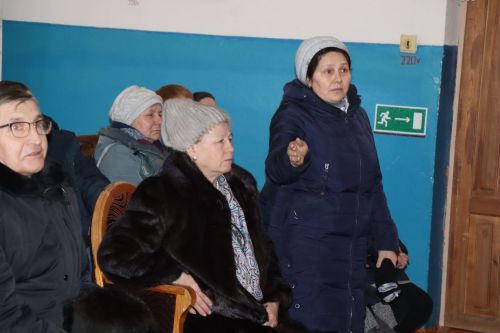 Жители села Андреевка на сходе граждан обсудили актуальные вопросы
