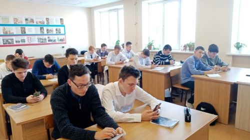 Нурлатские студенты написали письма жителям блокадного Ленинграда