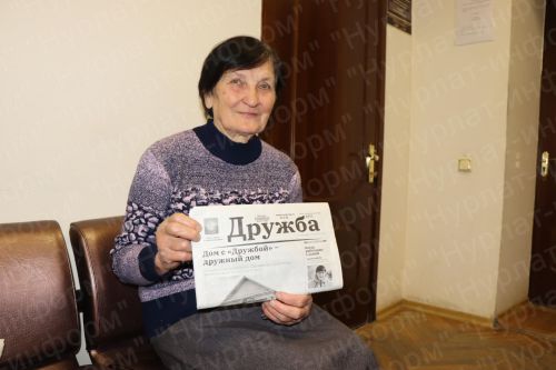 Дамир Ишкинеев подарил нурлатцам подписку на районную газету «Дуслык», «Дружба», «Туслах»
