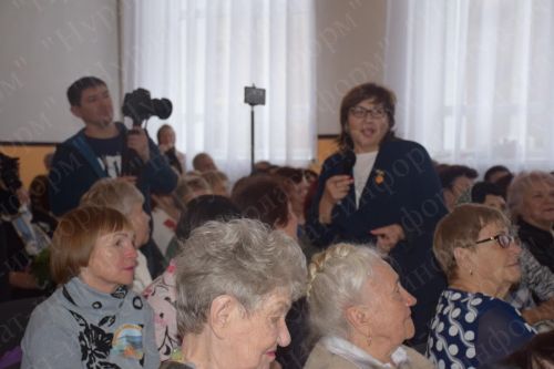 Нурлатская школа №1 торжественно отметила свой 60-летний юбилей (фоторепортаж)