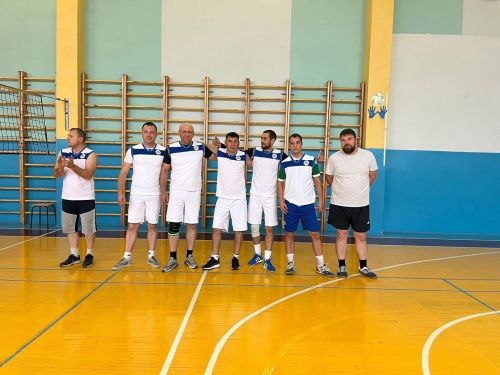 В Нурлате прошел турнир по волейболу на Кубок Совета отцов
