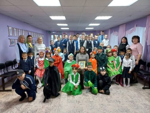 Дети из нурлатской школы-интерната показали сказку о защите природы