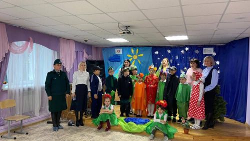 Дети из нурлатской школы-интерната показали сказку о защите природы