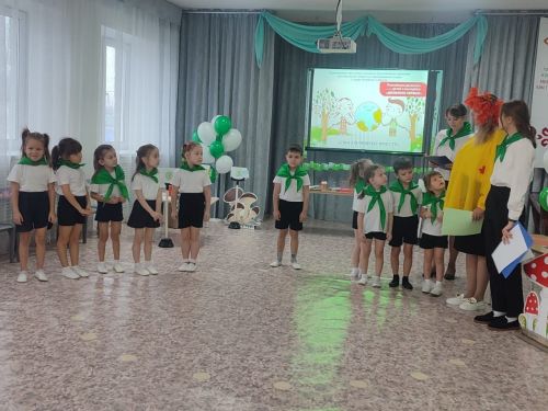 Нурлатские дошкольники изучают тему экологии в игровой форме