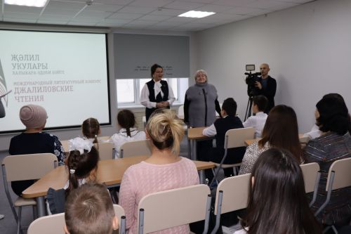 В Нурлате наградили победителей муниципального этапа конкурса чтецов «Джалиловские чтения»