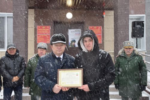 В Нурлате после капремонта торжественно открыли здание военкомата