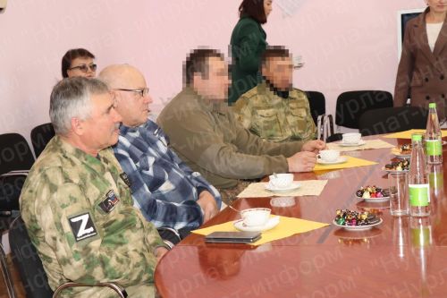 В ходе поездки в Нурлат депутат Государственной Думы РФ Олег Морозов встретился с бойцами СВО