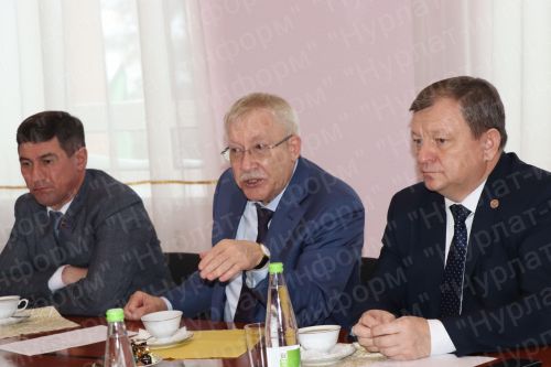 В ходе поездки в Нурлат депутат Государственной Думы РФ Олег Морозов встретился с бойцами СВО