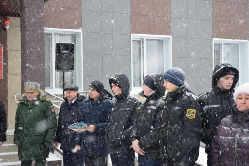 В Нурлате после капремонта торжественно открыли здание военкомата