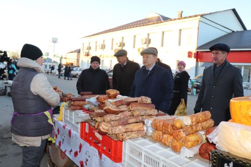 В Нурлате проходит праздничная сельскохозяйственная ярмарка