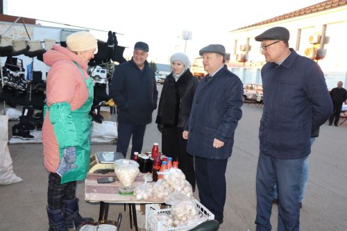 В Нурлате проходит праздничная сельскохозяйственная ярмарка
