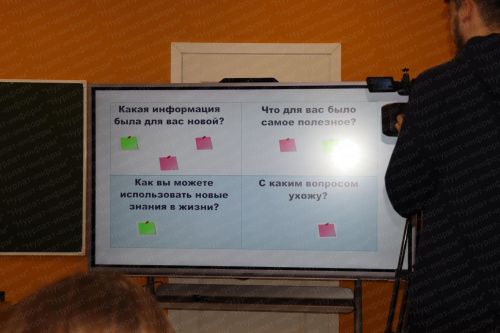Егор Тарнавский провел урок цифры для нурлатских школьников