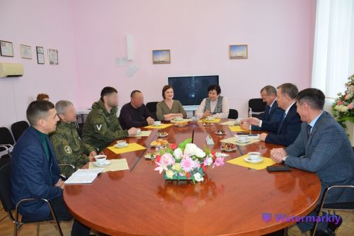 Дамир Ишкинеев встретился с мобилизованными нурлатцами