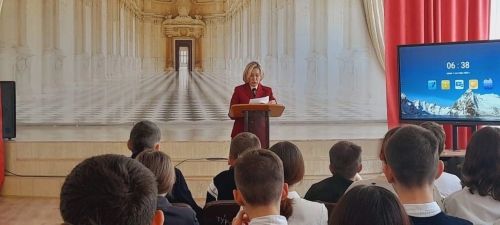 В нурлатской школе №3 проведена беседа на важные темы