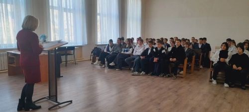 В нурлатской школе №3 проведена беседа на важные темы