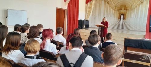 В нурлатской школе №3 проведена беседа на важные темы