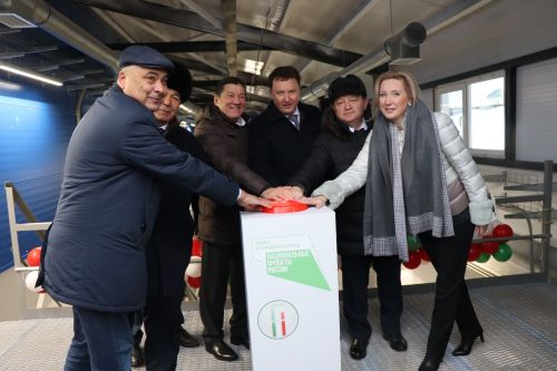 В Нурлате торжественно запустили новую систему водоснабжения