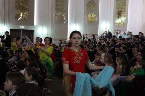 Сегодня в городском Дворце культуры состоялась Елка главы района