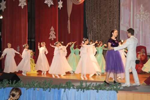 Сегодня в городском Дворце культуры состоялась Елка главы района