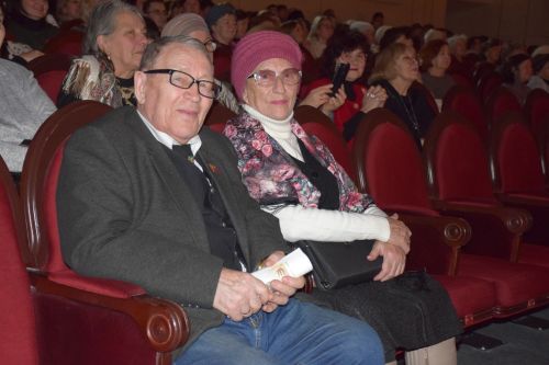 В Нурлате торжественное закрытие Года национальных культур и традиций прошло в обновленном зале Дворца культуры