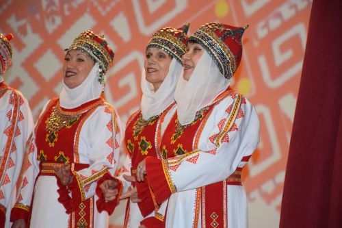 В Нурлате торжественное закрытие Года национальных культур и традиций прошло в обновленном зале Дворца культуры