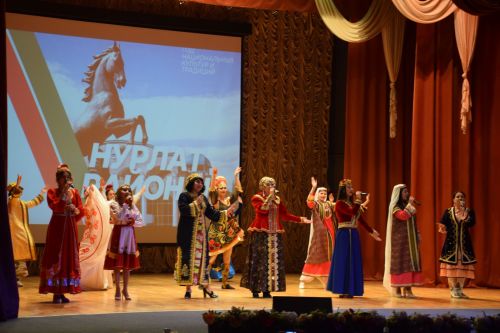 В Нурлате торжественное закрытие Года национальных культур и традиций прошло в обновленном зале Дворца культуры