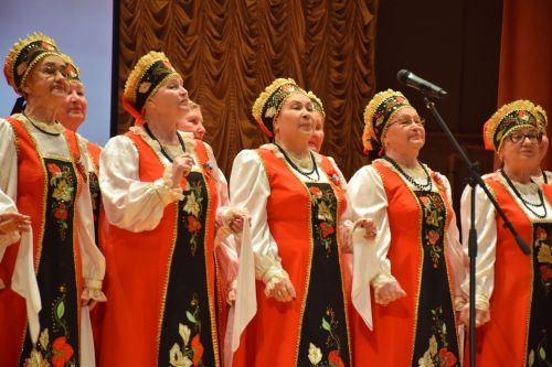 В Нурлате торжественное закрытие Года национальных культур и традиций прошло в обновленном зале Дворца культуры