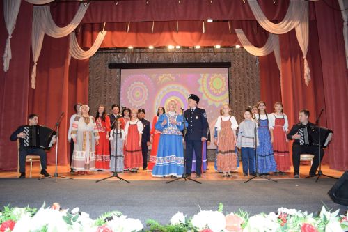 В Нурлате торжественное закрытие Года национальных культур и традиций прошло в обновленном зале Дворца культуры