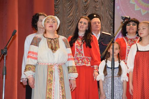 В Нурлате торжественное закрытие Года национальных культур и традиций прошло в обновленном зале Дворца культуры